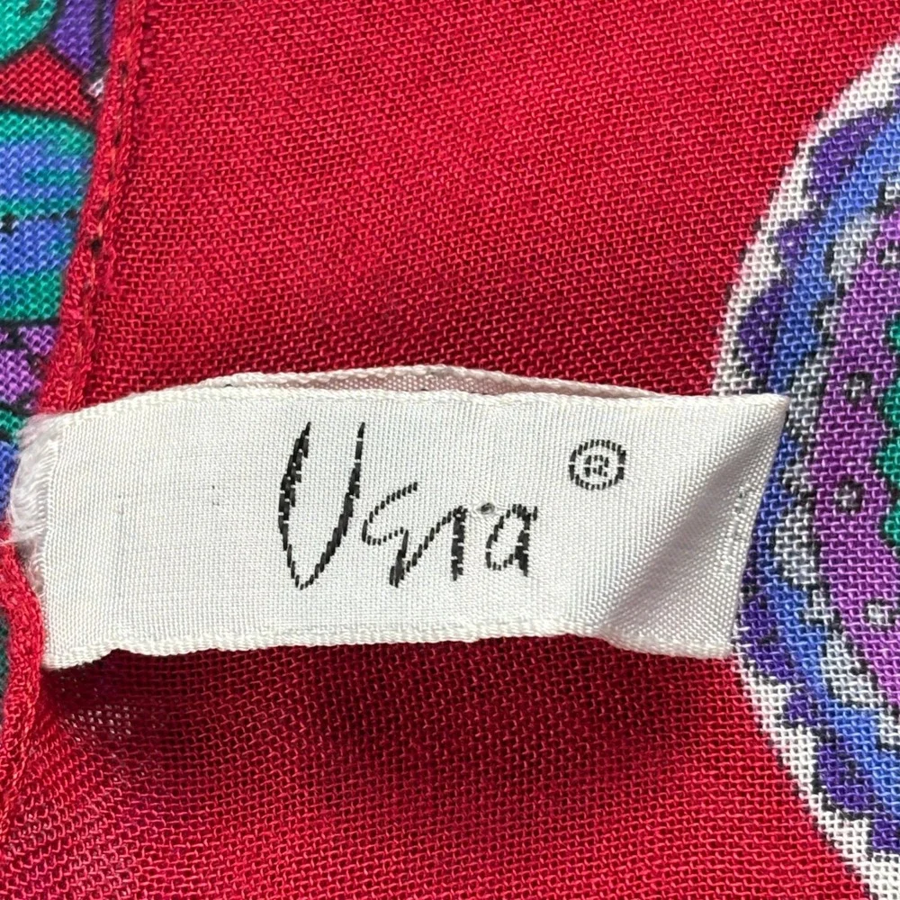 Vera Scarf Womens OS Red Paisley Floral Rayon Made in Italy 44x45 Inches Vintage
